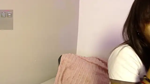 Snapshot of chloe_peach_ chatting on 13, 3, 2026 chloe peach online show from 13, 3, 2026