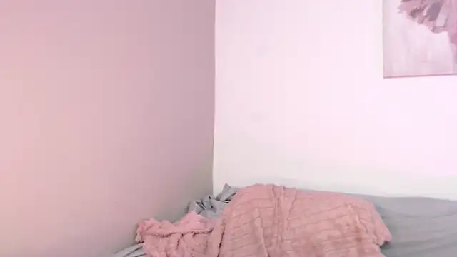 chloe peach  online show from 1, 5, 2026