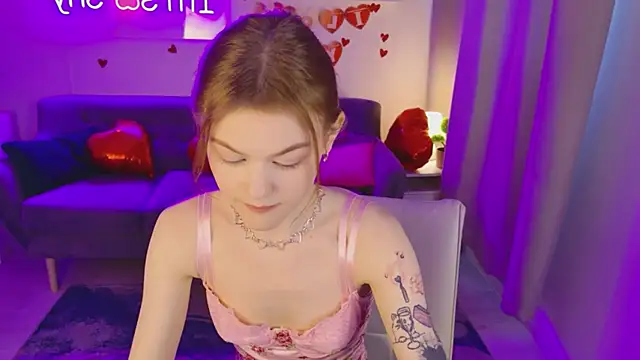 Snapshot of Lily_Mio chatting on 13, 2, 2026 Lily Mio online show from 13, 2, 2026