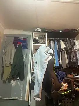 Snapshot of Pussyeating2025@xh chatting on 9, 4, 2026 Pussyeating2025xh online show from 9, 4, 2026