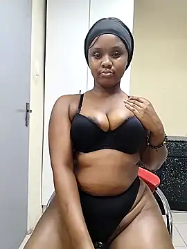 Snapshot of LUNAARXO1 chatting on 19, 3, 2026 LUNAARXO1 online show from 19, 3, 2026