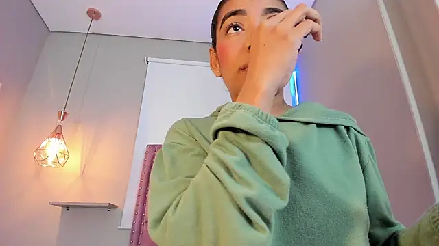 Scarlet Vixen  online show from 13, 3, 2026