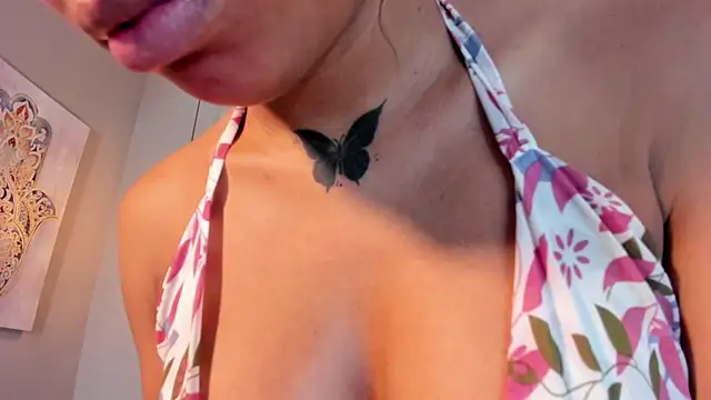 Scarlet Vixen  online show from 1, 7, 2026