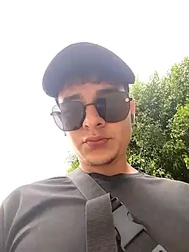 Snapshot of attractive-sexx chatting on 22, 2, 2026 attractive-sexx online show from 22, 2, 2026