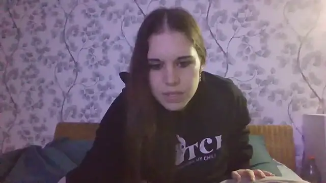 NyraLuna online show from 1, 2, 2026