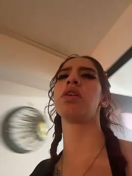 elodie rouge online show from 20, 6, 2026