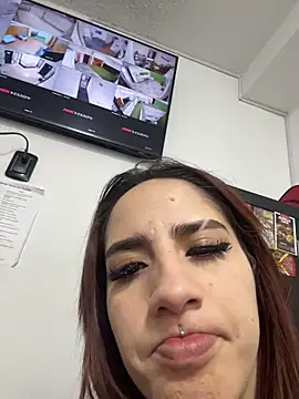 elodie rouge online show from 26, 6, 2026