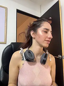 elodie rouge online show from 28, 7, 2026