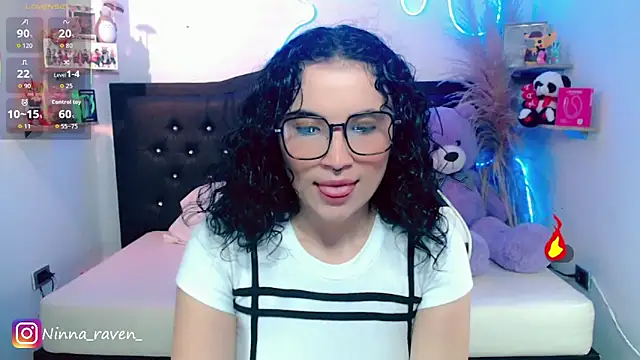 AriaDark online show from 17, 5, 2026