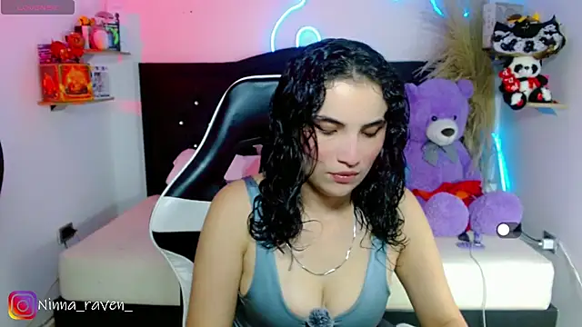 AriaDark online show from 6, 8, 2026