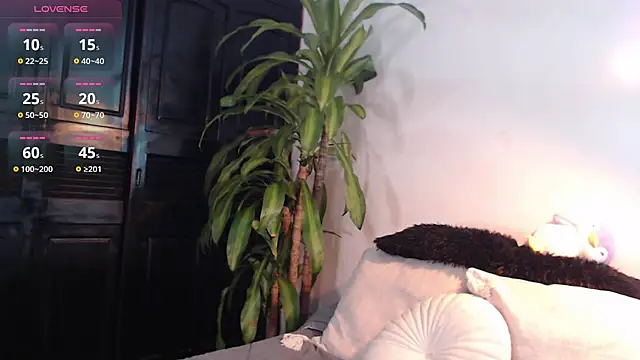 Mia Volkova  online show from 30, 4, 2026
