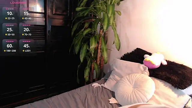 Mia Volkova  online show from 2, 5, 2026