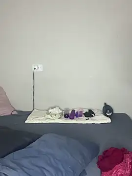 Snapshot of CacauShow01 chatting on 21, 2, 2026 CacauShow01 online show from 21, 2, 2026