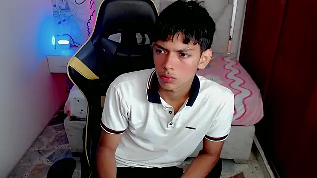 Snapshot of Rick_oficiall chatting on 16, 1, 2026 Rick oficiall online show from 16, 1, 2026