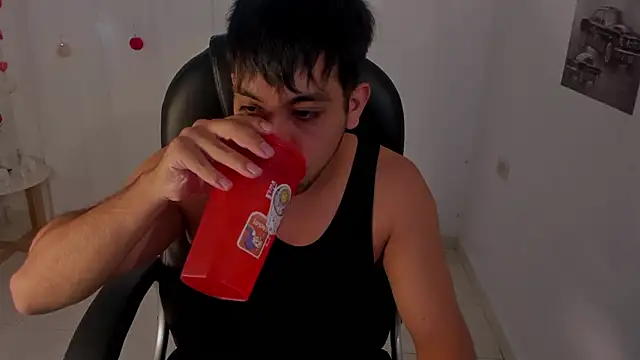 Snapshot of shooting_wilson chatting on 5, 3, 2026 shooting wilson online show from 5, 3, 2026