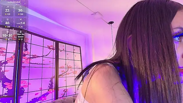 Snapshot of ShadowLune chatting on 15, 2, 2026 ShadowLune online show from 15, 2, 2026