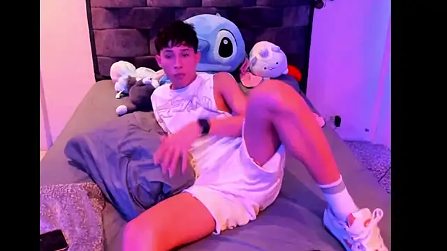 Snapshot of Adam_hottie chatting on 12, 3, 2026 Adam hottie online show from 12, 3, 2026