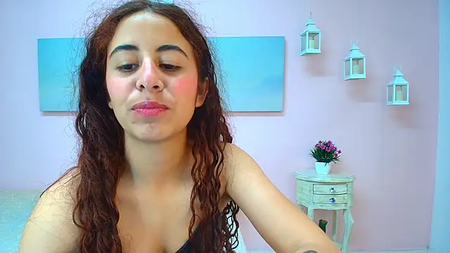 scarlett clyde online show from 2, 7, 2026