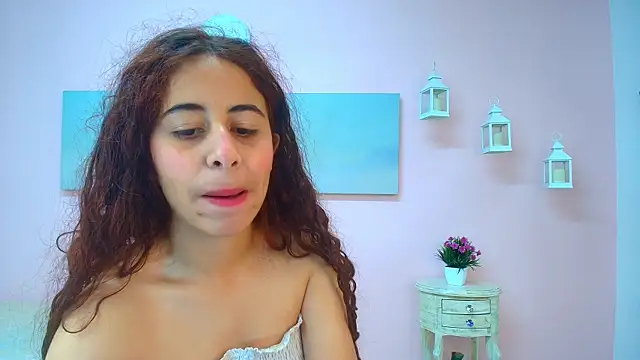 scarlett clyde online show from 3, 7, 2026