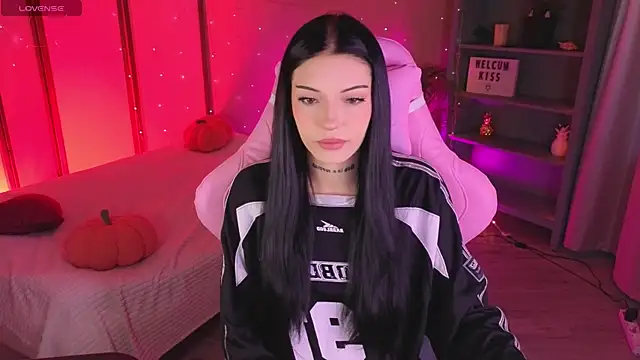 Kelly  Bunny online show from 3, 5, 2026