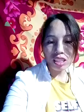 Snapshot of Gummiesu chatting on 7, 2, 2026 Gummiesu online show from 7, 2, 2026