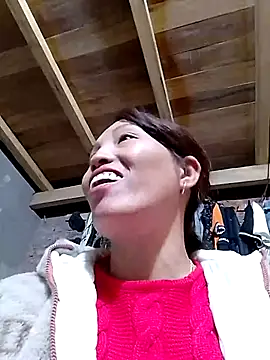 Snapshot of Gummiesu chatting on 9, 2, 2026 Gummiesu online show from 9, 2, 2026