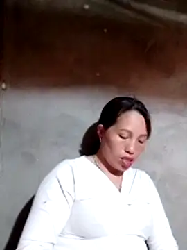 Snapshot of Gummiesu chatting on 3, 3, 2026 Gummiesu online show from 3, 3, 2026