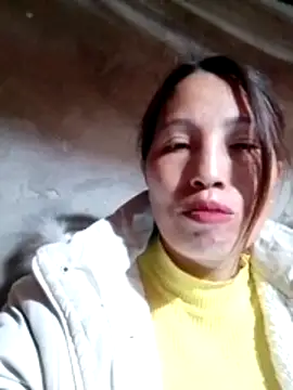 Snapshot of Gummiesu chatting on 5, 3, 2026 Gummiesu online show from 5, 3, 2026