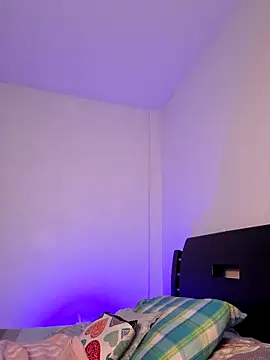 curly girl 31 online show from 16, 3, 2026