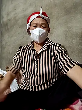 LoveShae 01 online show from 2, 2, 2026