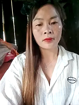 Bling sexy online show from 4, 5, 2026