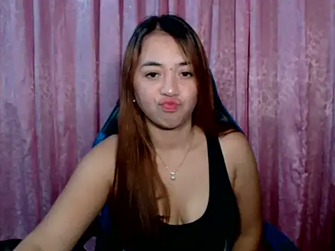 pinay mayahiga online show from 28, 4, 2026
