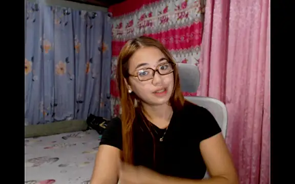 pinay mayahiga online show from 9, 7, 2026