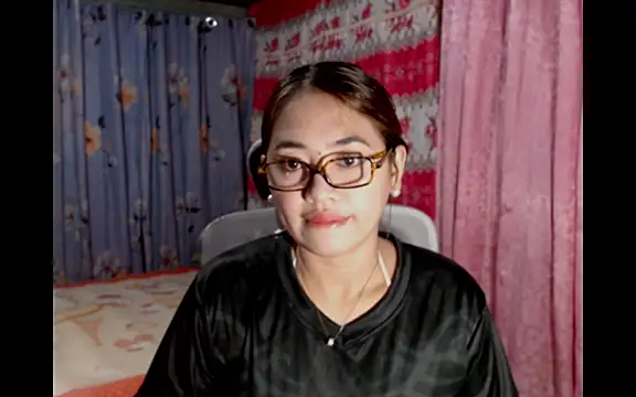pinay mayahiga online show from 19, 7, 2026