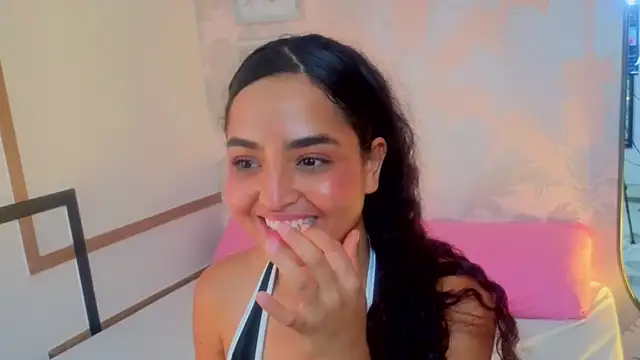 Emma Thompssonn online show from 29, 4, 2026