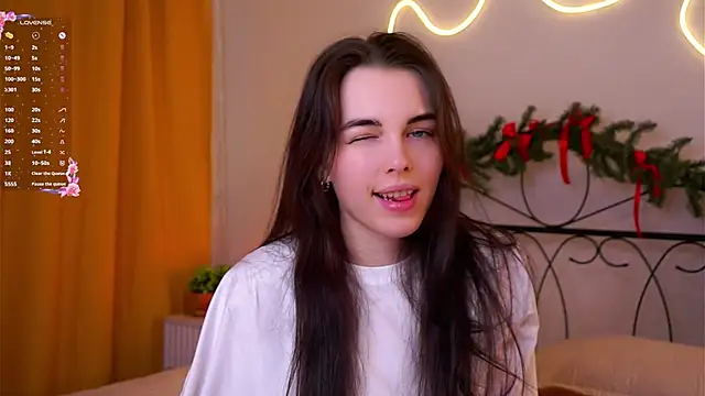 MirnaTellado online show from 3, 3, 2026