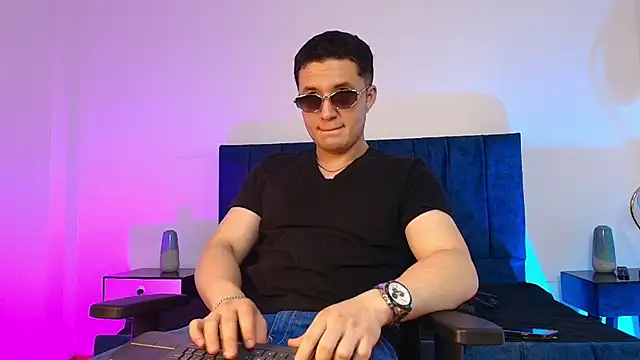 Snapshot of Alexander_Connor chatting on 18, 1, 2026 Alexander Connor online show from 18, 1, 2026