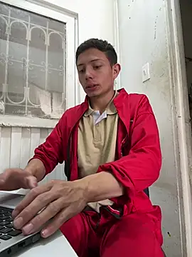 santiObrero online show from 30, 4, 2026