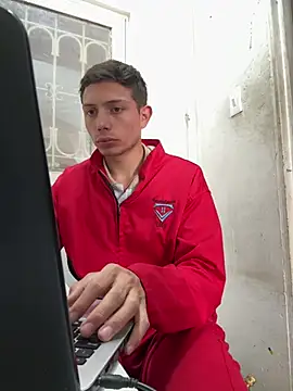 santiObrero online show from 30, 4, 2026
