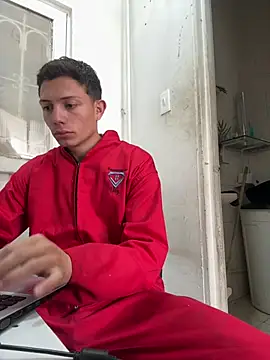 santiObrero online show from 6, 5, 2026