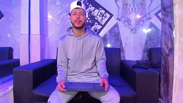 Angel Villareal online show from 31, 3, 2026