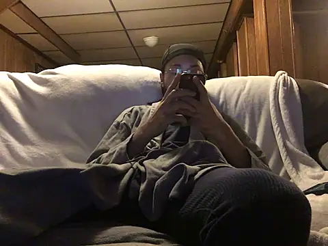 Snapshot of givemeabreak34 chatting on 2, 2, 2026 givemeabreak34 online show from 2, 2, 2026