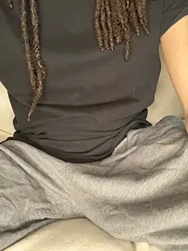 Snapshot of givemeabreak34 chatting on 18, 3, 2026 givemeabreak34 online show from 18, 3, 2026