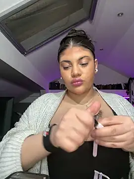 Snapshot of MinaKhalina chatting on 22, 2, 2026 MinaKhalina online show from 22, 2, 2026