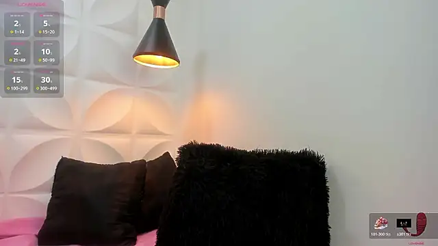 Snapshot of zaira_skinny chatting on 14, 3, 2026 zaira skinny online show from 14, 3, 2026