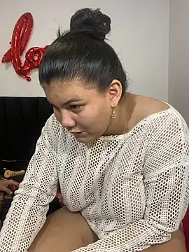 Snapshot of Helena-Paola chatting on 29, 7, 2026 Helena-Paola online show from 29, 7, 2026