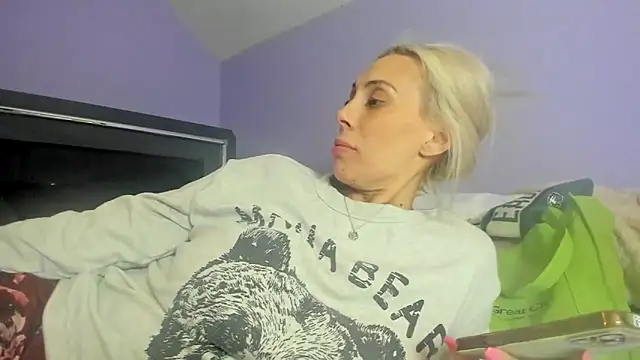 Snapshot of LindseyFAFO chatting on 1, 2, 2026 LindseyFAFO online show from 1, 2, 2026