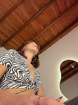 Snapshot of Alison_Ivanova chatting on 16, 2, 2026 Alison Ivanova online show from 16, 2, 2026