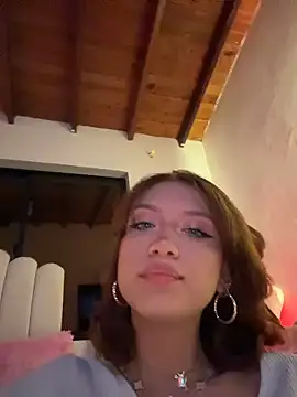 Snapshot of Alison_Ivanova chatting on 18, 2, 2026 Alison Ivanova online show from 18, 2, 2026