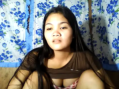 PinaySkinnyJust18 online show from 28, 4, 2026